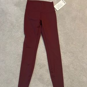 NWT Lululemon Wunder Train HR Tight 28”
